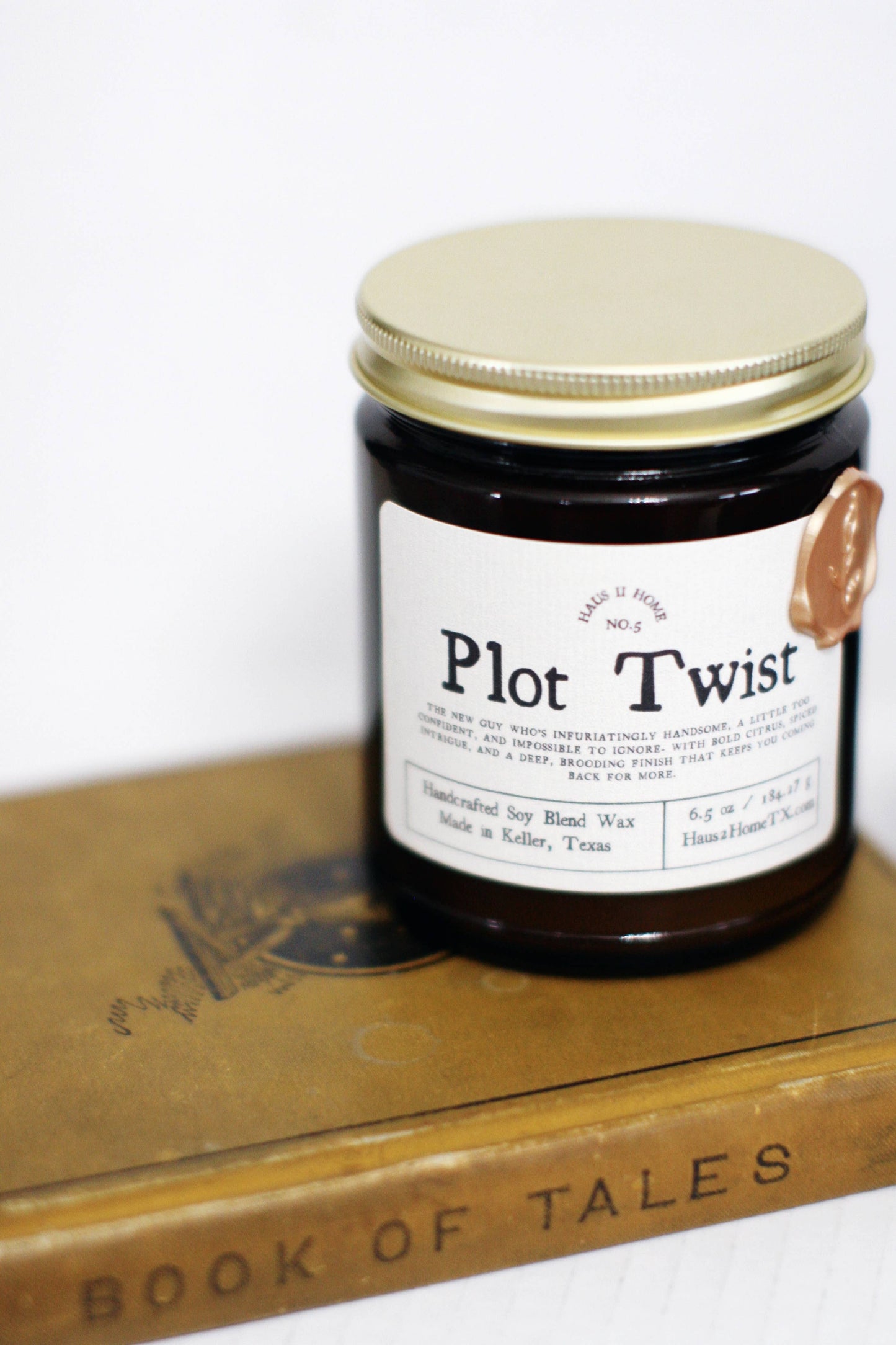 Hand-Poured Candle - Plot Twist - 6.5 oz Amber Jar: 9 oz Amber Jar